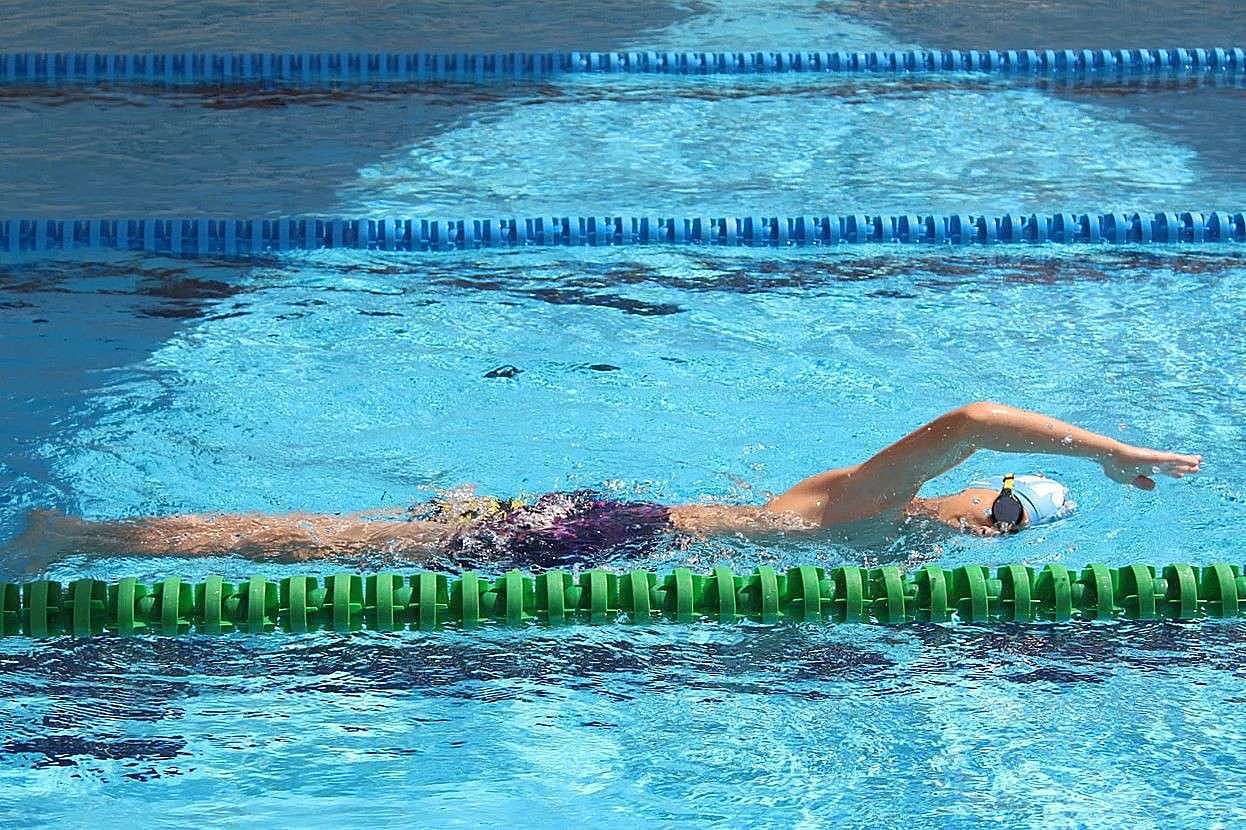 Kids Swimming
